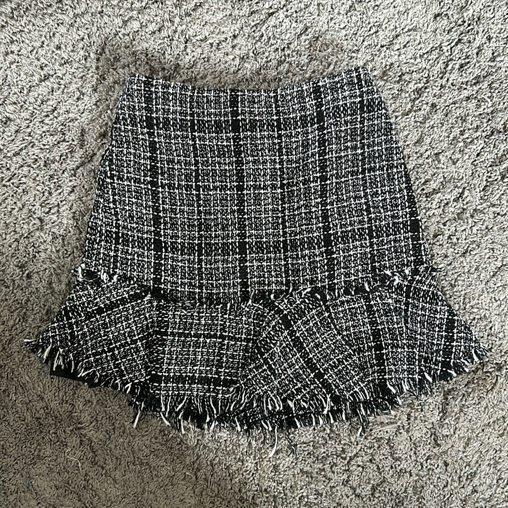 Alya Tweed Skirt